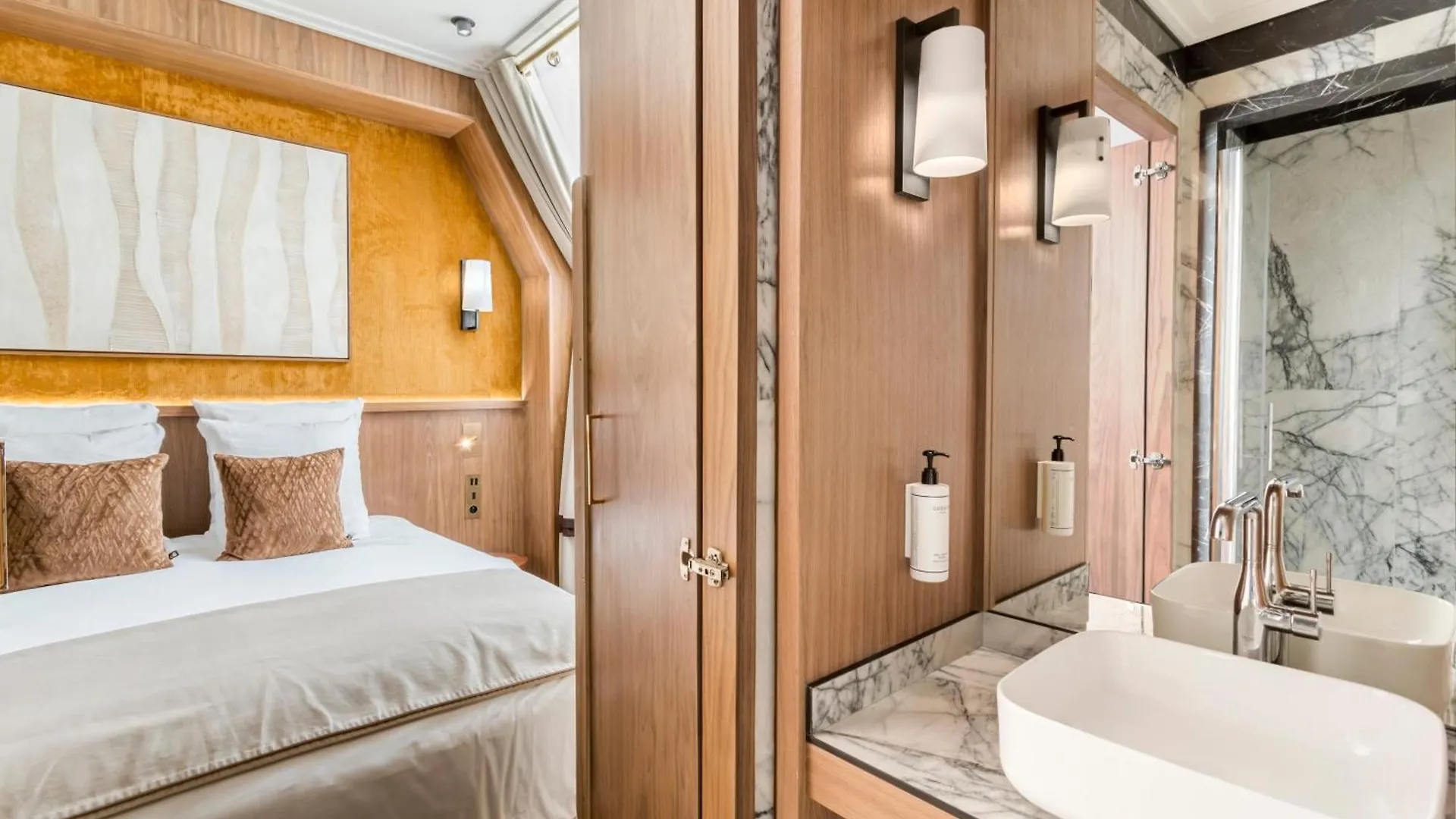 Merveil - Signature Suite - Tour Eiffel -Desaix II Paris França